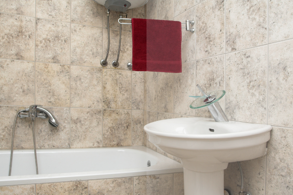 sink and bathtub
